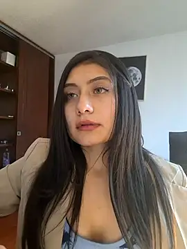 Snapshot of _Danna chatting on December 2024 10:04:01 PM Danna online show from December 2024 10:04:01 PM