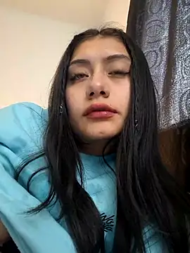 Snapshot of _Danna chatting on January 2025 08:42:01 PM Danna online show from January 2025 08:42:01 PM