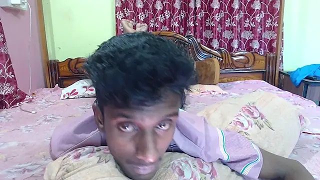 Skinny Blackberry online show from December 2024 09:39:02 AM