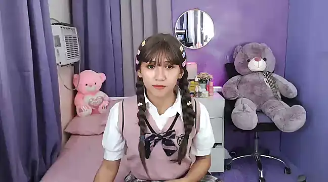 urlovelyfreya online show from February 2025 06:04:02 PM