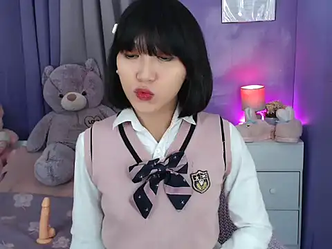 urlovelyfreya online show from October 2025 05:25:01 PM