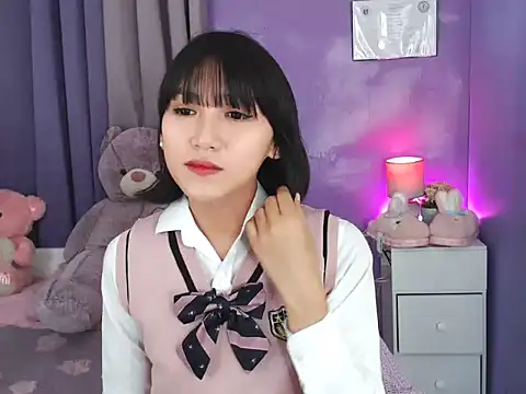 urlovelyfreya online show from November 2025 03:45:02 PM