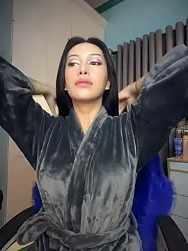 Jasmine Elcock online show from July 2026 09:32:01 PM