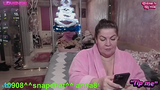 femme fatale1 online show from December 2024 02:19:02 PM