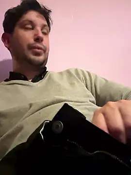 Snapshot of Taxidriver1988 chatting on December 2024 03:58:01 PM Taxidriver1988 online show from December 2024 03:58:01 PM