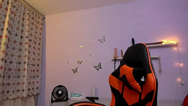 agathaxxx-69 online show from April 2026 07:22:02 PM