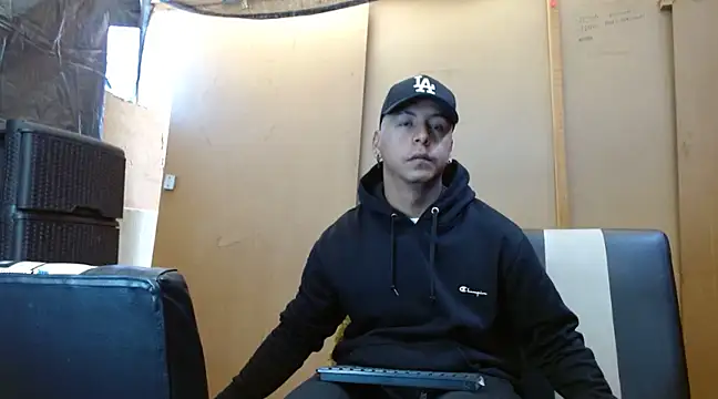 Black hot266 online show from December 2024 01:42:02 PM