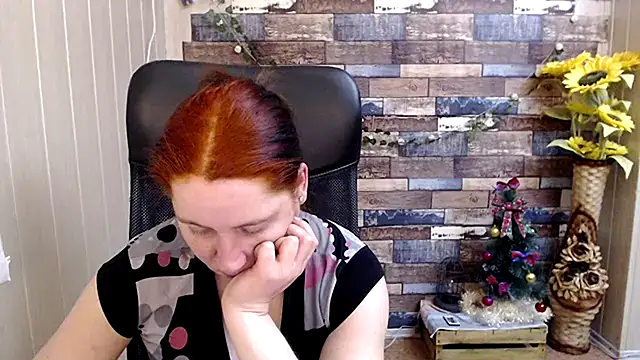 JosieJun  online show from December 2024 08:18:01 PM