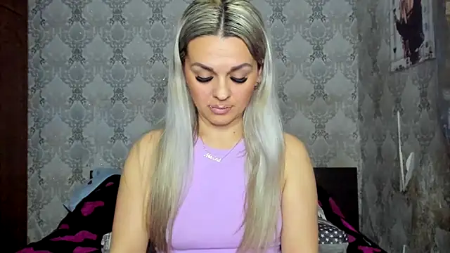 NicoletMoore online show from March 2025 08:43:02 PM