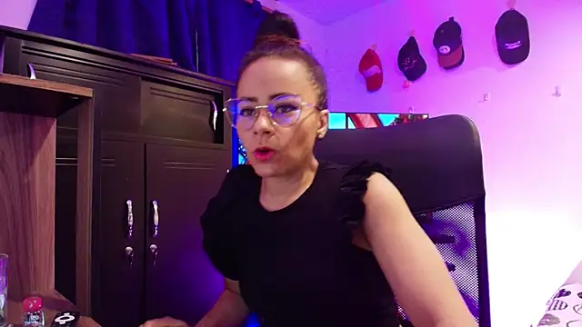 MistressSlut1 online show from December 2025 11:50:01 AM