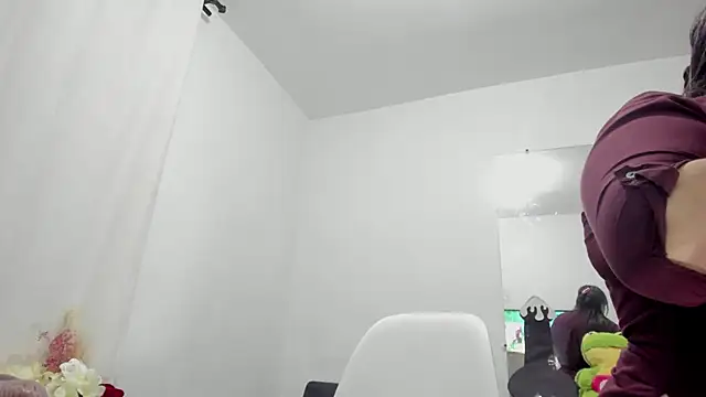 esmeraldamfc online show from March 2025 12:32:01 AM