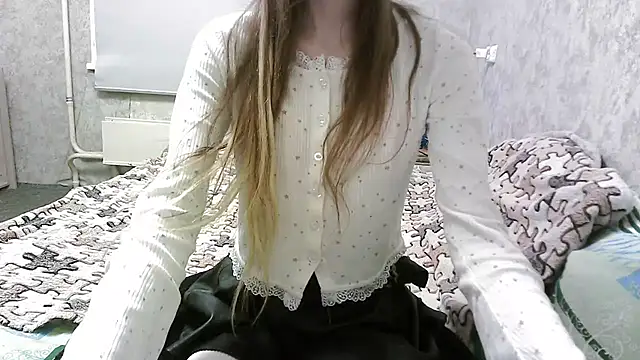 KittyBounty online show from December 2025 07:20:01 PM