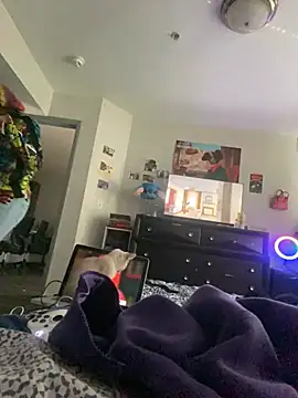 Snapshot of CutieFrmthehood chatting on January 2025 06:46:01 PM CutieFrmthehood online show from January 2025 06:46:01 PM