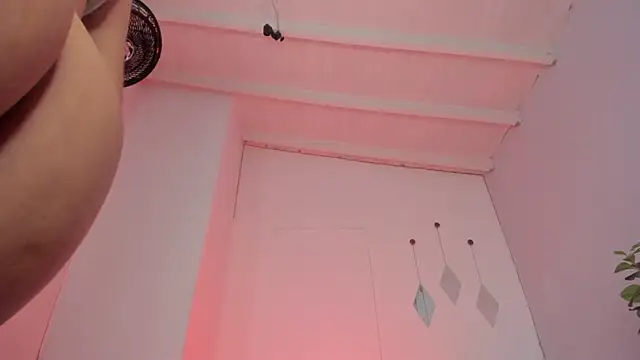 swt-booty online show from October 2025 05:34:02 PM