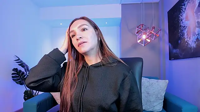 miataylorr1 online show from March 2026 11:39:02 AM