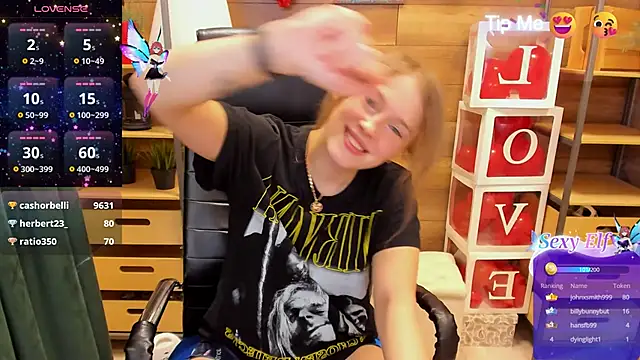  fiona Love online show from March 2025 08:54:02 PM