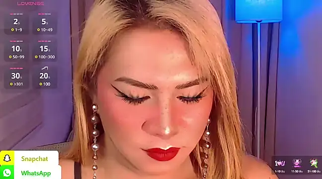 QUEEN GIAMOORE69 online show from January 2025 10:40:01 PM