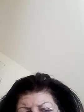 CALDA-AKIRA online show from November 2025 01:04:01 PM