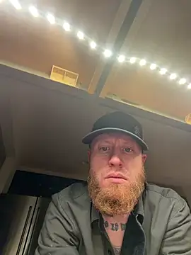 Snapshot of Mackwood89 chatting on February 2026 07:02:01 AM Mackwood89 online show from February 2026 07:02:01 AM