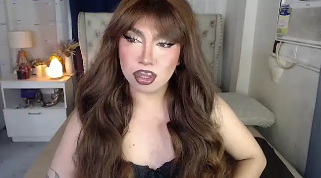 RebecaNextToYou online show from December 2024 05:44:01 PM