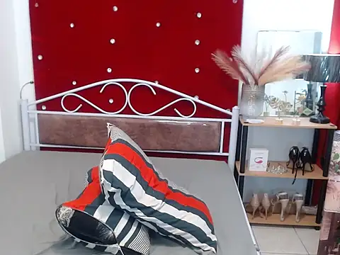 Snapshot of urcumgirl_kendall chatting on February 2025 03:53:02 PM urcumgirl kendall online show from February 2025 03:53:02 PM