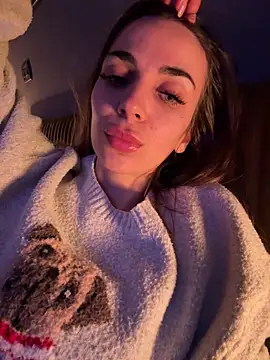 Snapshot of Bad_Giorgia chatting on March 2025 12:04:01 AM Bad Giorgia online show from March 2025 12:04:01 AM