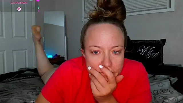 julimonroe online show from September 2025 02:14:01 AM