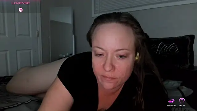 julimonroe online show from November 2025 02:03:01 AM