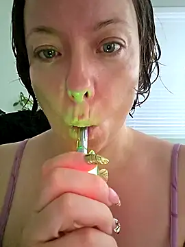 julimonroe online show from May 2026 11:40:02 AM