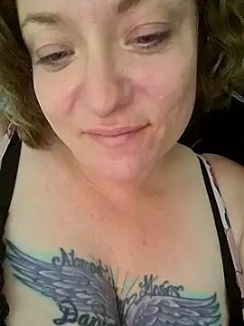 julimonroe online show from May 2026 05:12:01 AM