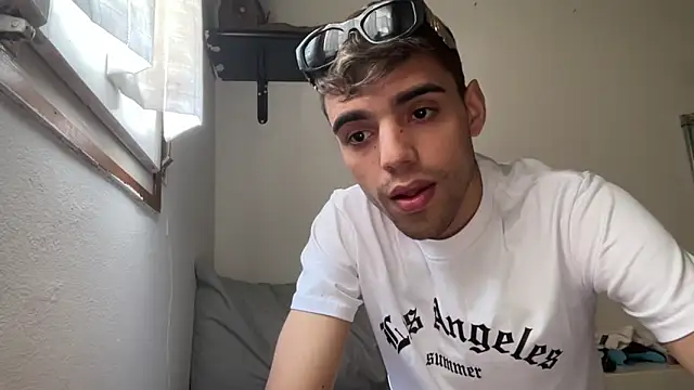 hell boyys online show from April 2026 02:52:02 PM