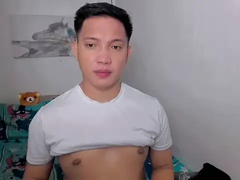 Snapshot of xSebastian19 chatting on April 2026 07:11:01 AM xSebastian19 online show from April 2026 07:11:01 AM