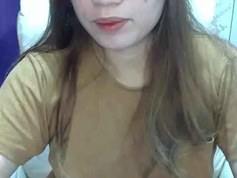    zurIII09  online show from May 2026 07:34:02 PM