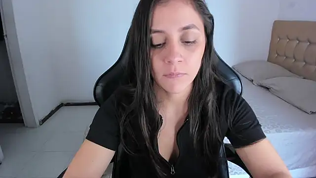 Snapshot of EmmaGrace1999 chatting on January 2026 03:47:01 PM EmmaGrace1999 online show from January 2026 03:47:01 PM