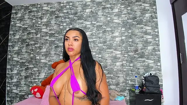 Snapshot of HeidyWillss chatting on September 2025 07:31:01 AM HeidyWillss online show from September 2025 07:31:01 AM