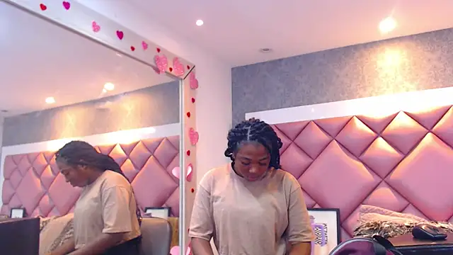 DanielaDuff online show from February 2026 07:32:02 PM