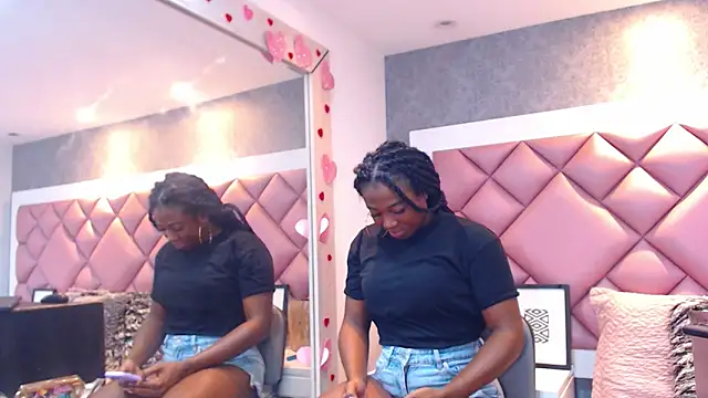 DanielaDuff online show from March 2026 07:42:01 PM