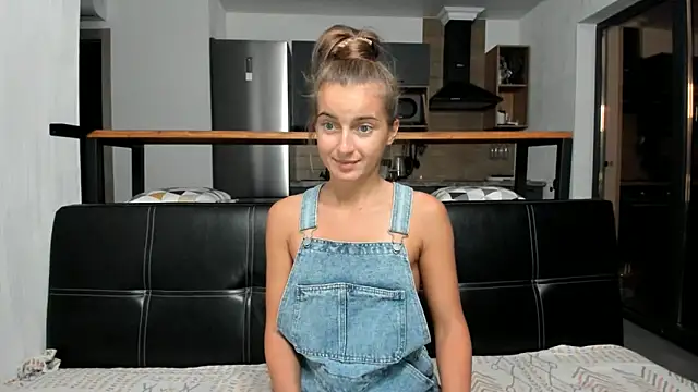 ElizSweet online show from November 2025 04:39:02 PM