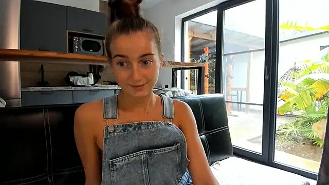 ElizSweet online show from November 2025 08:46:01 AM