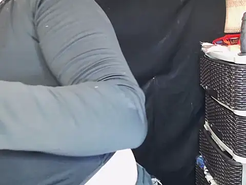 x12inchanaconda online show from March 2026 12:39:01 AM