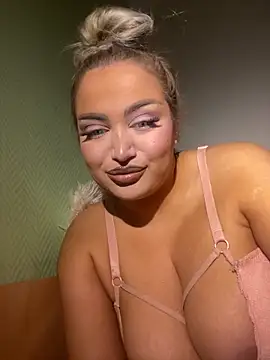 EmiliaPetrova online show from March 2025 08:27:01 PM