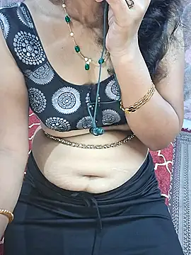 XBHUUME online show from December 2024 08:55:01 PM