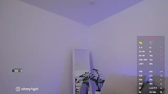 Fallinlove1 online show from November 2025 09:15:01 AM