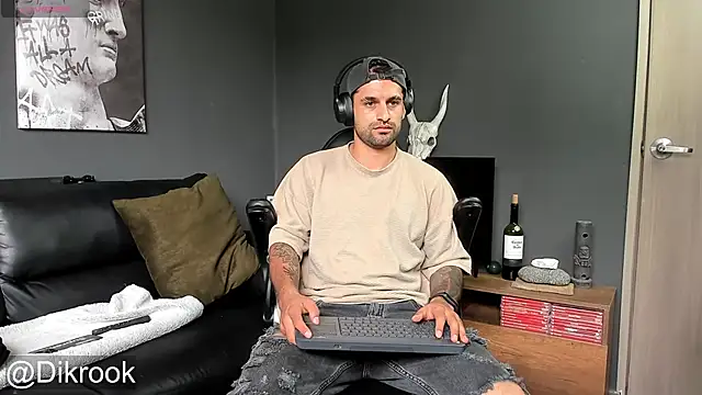 Davevilboy online show from February 2025 03:26:01 PM