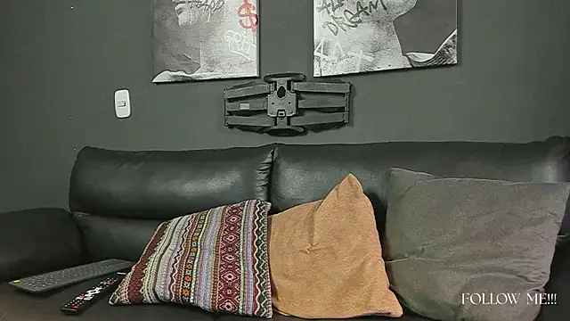 Davevilboy online show from November 2025 12:28:01 PM