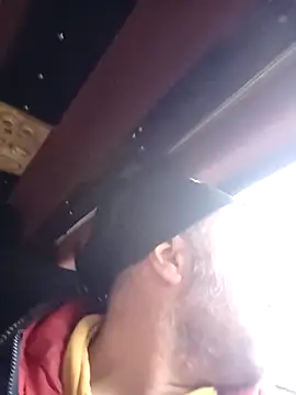 kevgir08 online show from December 2024 12:39:02 PM