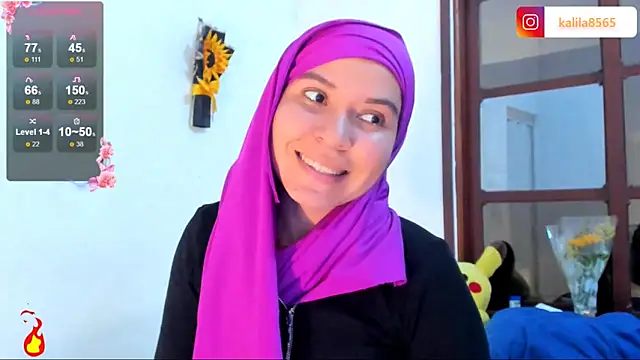 MatchedEyebrow online show from December 2025 08:36:02 PM