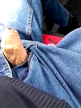 feet toes online show from March 2025 01:23:02 PM