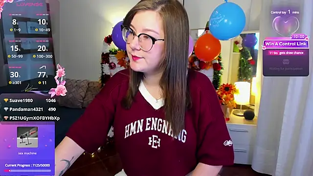 HunnyyLove online show from December 2024 04:27:01 PM