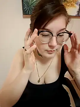 HunnyyLove online show from December 2024 02:57:02 PM